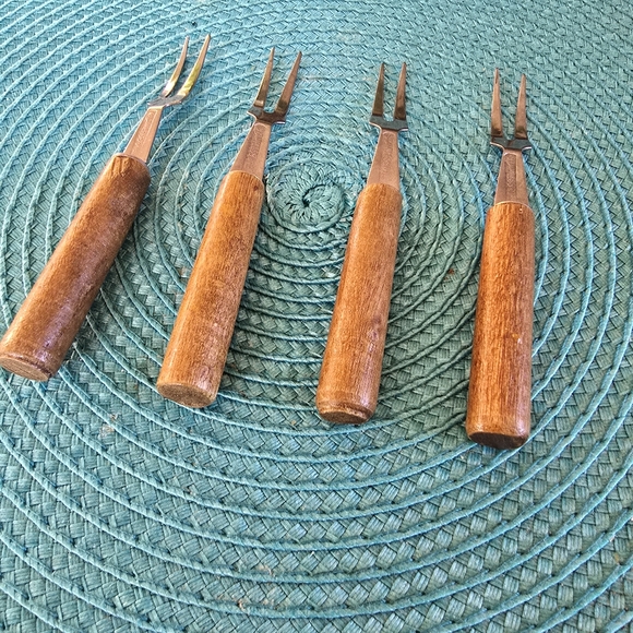 Mid Century Cocktail Forks Wooden Mini Forks set of 4 - Picture 3 of 7